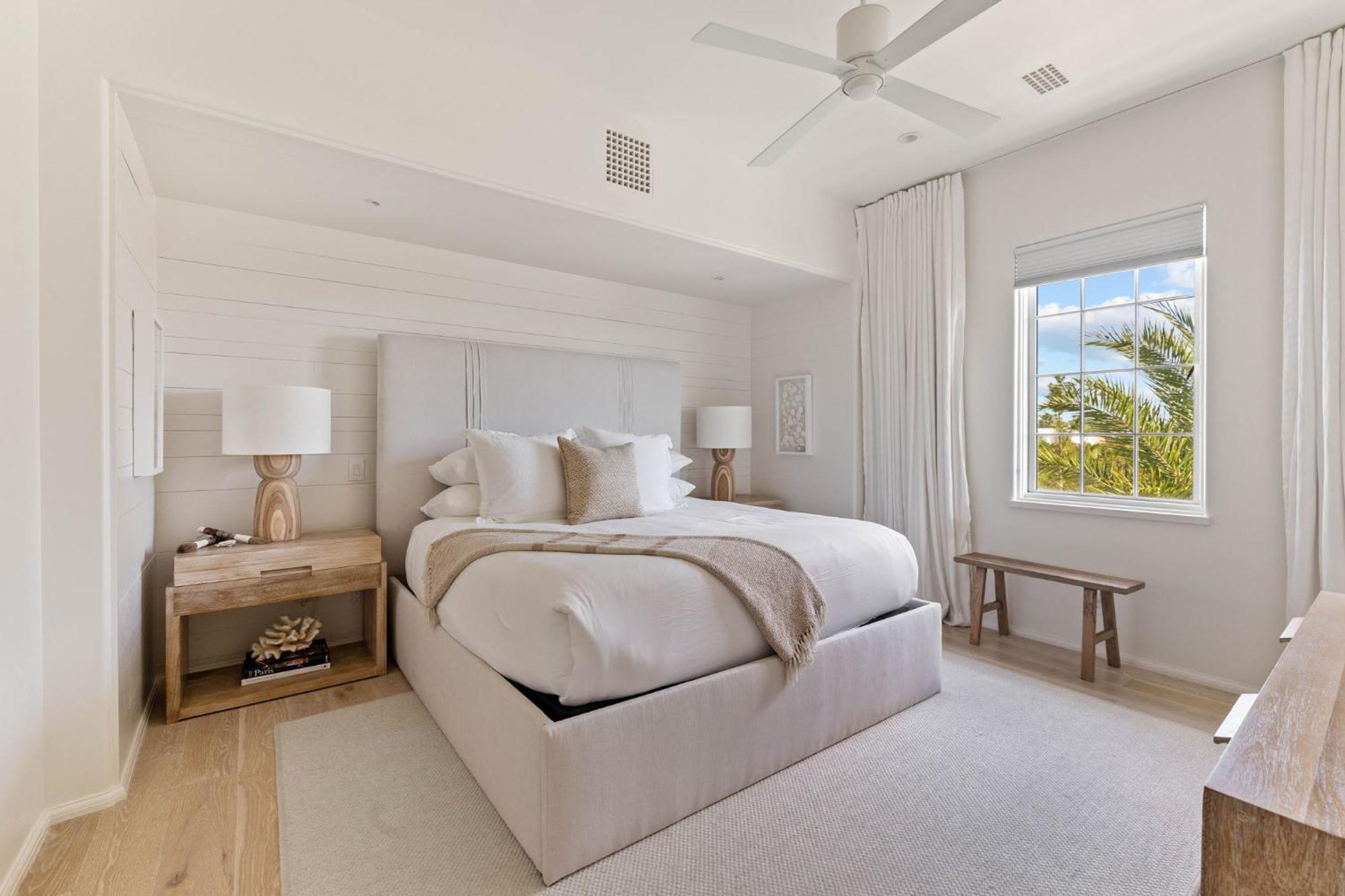 Kaiya Beach Resort Inlet Beach Kamer foto